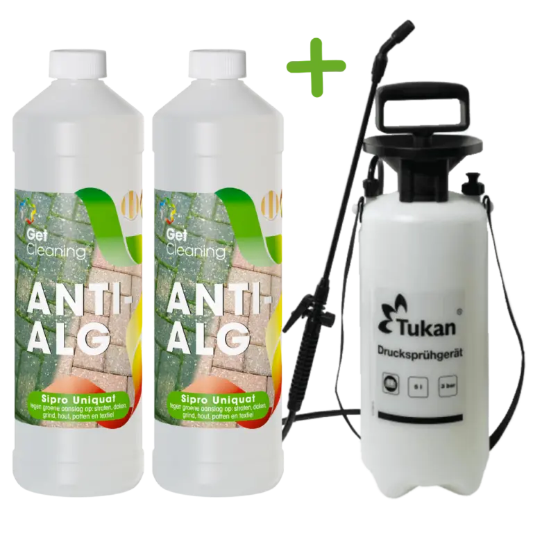 Twee flessen Get Cleaning Anti-Alg met een drukspuit